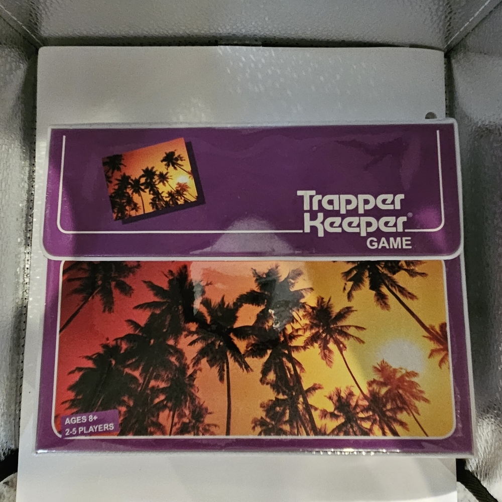 Sunset Card Game Trapper Keeper